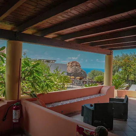 Al Belvedere Salina Apart-hotel