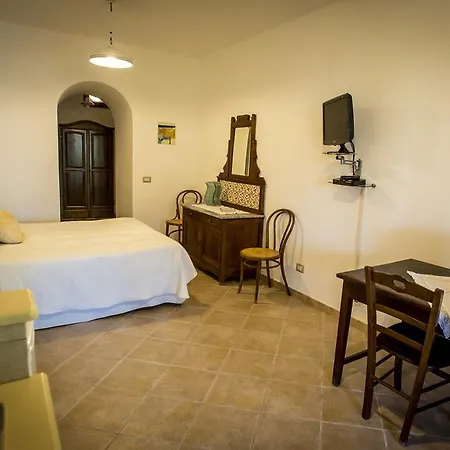 Aparthotel Al Belvedere Salina 4*