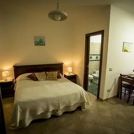 Al Belvedere Salina Aparthotel