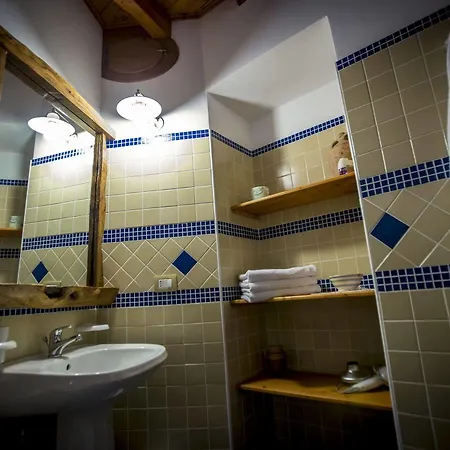Al Belvedere Salina Aparthotel 4*