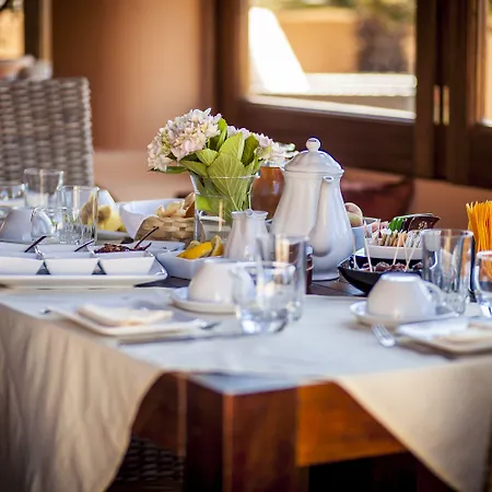 מלון דירות Al Belvedere Salina 4*