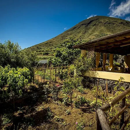 מלון דירות Al Belvedere Salina 4*